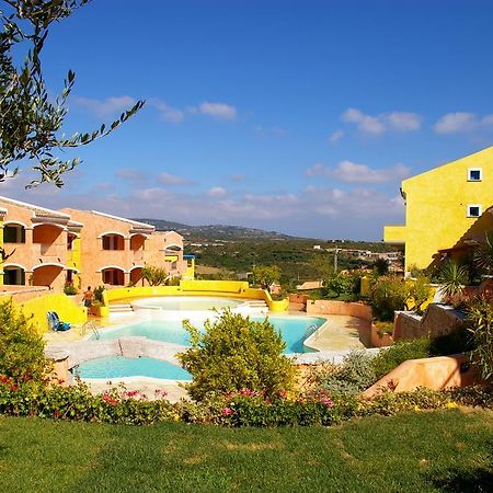 Appartamenti Residence Zodiaco Porto Pozzo Dış mekan fotoğraf